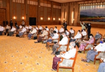 민아웅흘라잉 총사령관, 미얀마상공회의소 기업인 간담회