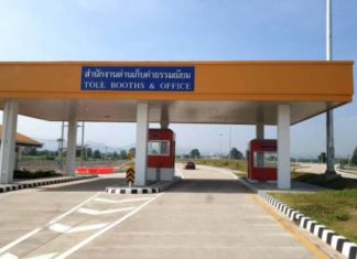 미얀마-태국 국경 무역, Myawaddy–Mae Sot NO.2 우정의다리 폐쇄, 태국측 130억 바트 피해 미얀마-태국 NO.2 우정의다리 톨게이트