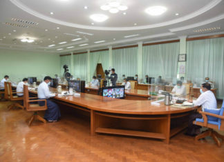 인세인 교도소 코로나19 확산, 민주화 진영 인사 사망 민아웅흘라잉