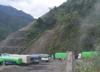 미얀마-중국 일부 국경무역 재개 Kanpaiti 국경무역 게이트