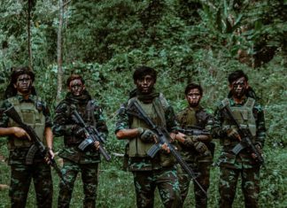 네피도 국민방위군 특공대 수료식 개최 네피도 국민방위군 특공대