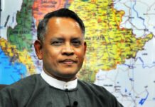 미얀마 상무부장관, 고정환율 변경 소문 일축 Aung Naing Oo