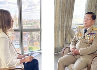 민아웅흘라잉 위원장, 러시아 언론사 인터뷰 내용 공개 러시아 언론사와 인터뷰하는 민아웅흘라잉 위원장