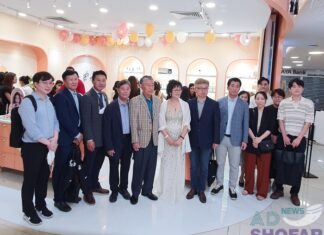 아쿠아랜드, 미얀마 색조화장품 전문점 Near&Dear 개업식 Near&Dear개업식