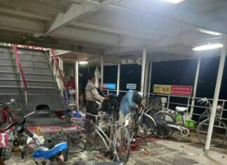 양곤 여객선 폭탄 공격 양곤 페리여객선 폭탄 공격 현장