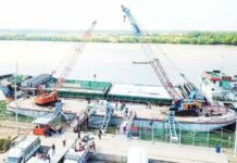 방글라데시향 쌀수출, 미얀마 빠떼인부두에서 목표량 달성 예정 빠떼인항구 쌀선적