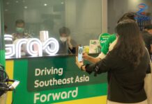 양곤 택시 요금 6개월 만에 2배 급등…서민 발묶여 양곤국제공항에서 운영되는 그랩택시 고객센터