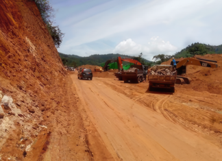 유실된 아시아 고속도로 일부 구간 복구, 9월초부터 정상 통행 가능 예상 유실된 아시아 고속도로 일부 구간 복구현장