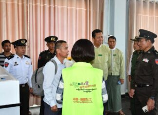 미얀마-중국 국경, 비즈니스 비자로 입국 허용 Nandaw 국경무역게이트를 통해 비즈니스 비자로 입국하는 중국인