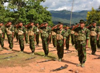 KIA, Kan Pike Tee 국경무역게이트 점령