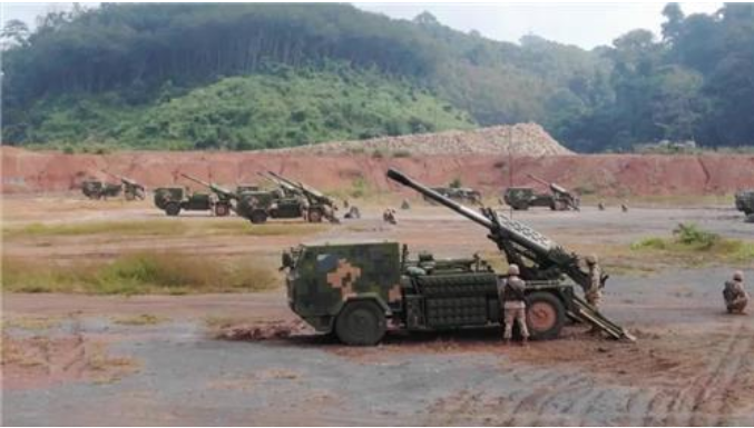 중국-미얀마 국경에서 실시한 중국군 군사훈련