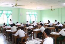 교전의 영향속에서 진행된 미얀마 대학수능평가 미얀마 대학수능평가장