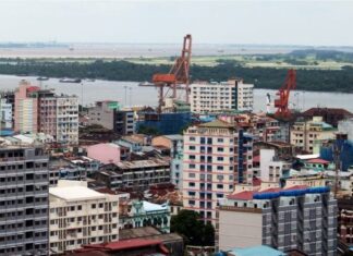 양곤 고층 콘도 거주자들, 자연재해 보험 가입 급증…지진 피해 대응 강화