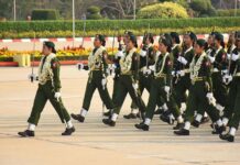 신병으로 채워지는 전선, 여성 징집두고 논란 지속