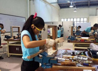 사회복지부, 미얀마 10개 주요 도시에서 실용 기술 직업훈련 실시… 입학 문의는 각 도시별 학교에서 가능