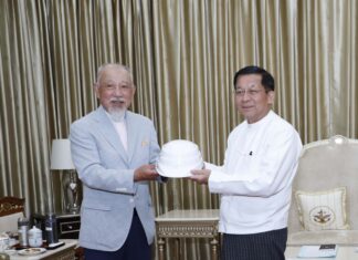 일본 특사, 미얀마 지진 피해 구호 장비 지원