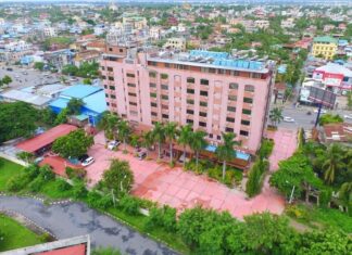 만달레이 Great Wall 호텔 붕괴, 수색 작업 중단 논란…참사 뒤 불거진 의혹