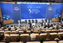 민아웅흘라잉, 유라시아 경제 포럼 참석…러시아·중국 간 외교적 균형 모색