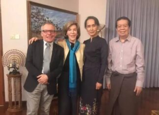 민아웅흘라잉 위원장, NLD 정권 경제 하락과 관리 실패 원인 외국인 자문 고용때문 이라고…