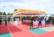 미얀마 전 대통령 대행 Myint Swe 국장으로 성대하게 거행