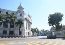 양곤 시청 인근 폭발 사고 발생…FLA 소행 주장