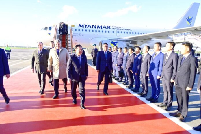 250925-Min Aung Hlaing Russia