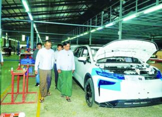 바고, Dongfeng 브랜드 EV 생산 본격화… “Myint Myat Maung” 공장 현장 점검 및 국산화 확대 요청