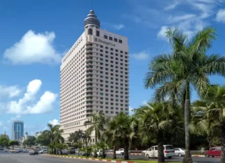 수년 만에 다시 열린다? 양곤 중심가의 Sule Shangri-La 호텔, 재개장 준비 중