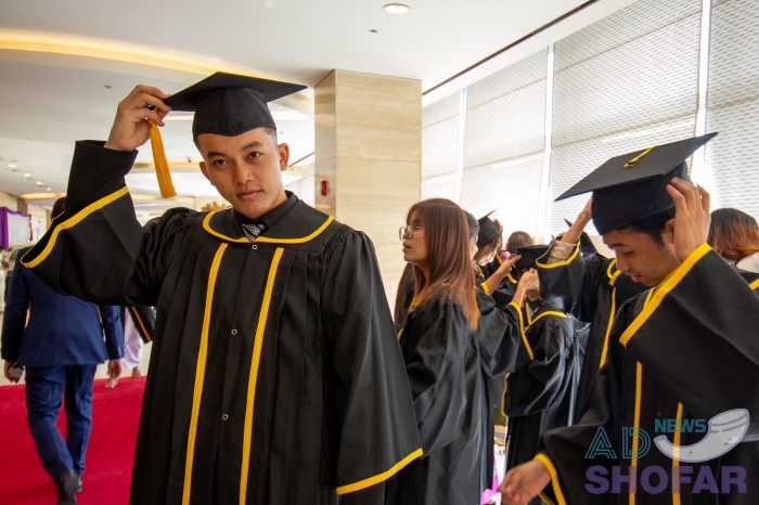 2025 12월 - 제8회 양곤 KB학당, 디플로마 수여식 개최, 13년간 6,720명 배출… 특별한 이야기 251209 KB Korean 002