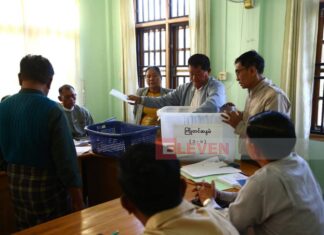 미얀마 선거, 만달레이 지역 사전투표 개표 시작…군정당 후보 다수 득표 확인