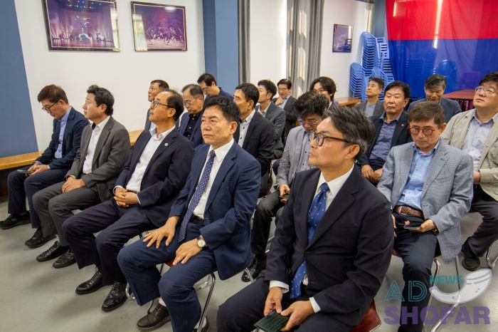 2026 1월 - 미얀마 한인회 회장 이·취임식 개최… 서원호 신임회장, 새로운 회장단 구성 260109 KOAM New Chairman 003