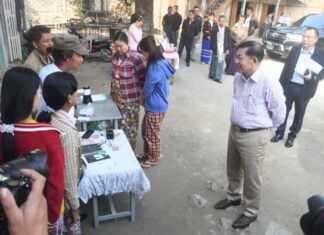 민아웅흘라잉 위원장, 만달레이 Patheingyi 타운십 투표소 방문… “국민 의지로 미래 결정, 국제사회 더 넓은 시각 필요”