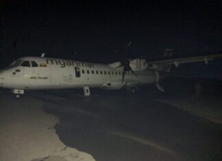 민간인 가득한 비행기에 자폭 드론 테러… Myitkyina 공항 공격 260221-MNA1