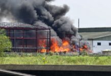 같은 공단에서 일주일 동안 대형 화재 두번 발생, 공장 안전에 비상