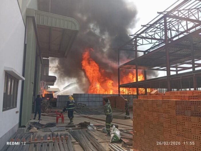 2026 February - 같은 공단에서 일주일 동안 대형 화재 두번 발생, 공장 안전에 비상 260226 Garment Factory Fire3