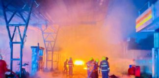 양곤 다곤북부 타운십 주유소에서 차량 화재…13대 소방차 긴급 진압