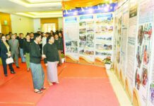 만달레이 지진 1주년 추모식 개최…재건 진척률 84% 주장