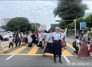 양곤 지역 경찰, 범죄 예방·교통안전 캠페인 실시…가구 방문자 등록도 점검
